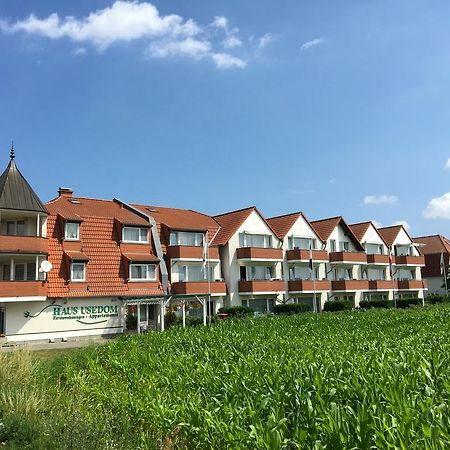 Haus Usedom Ferienwohnungen Mit Fruehstuecks-Restaurant Kölpinsee Exterior photo