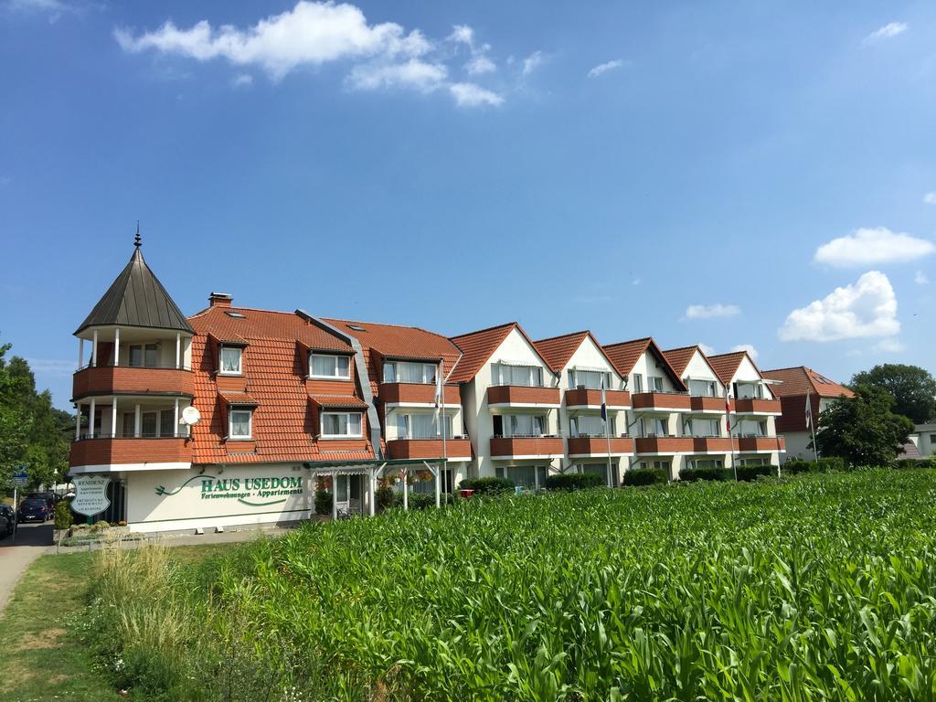 Haus Usedom Ferienwohnungen Mit Fruehstuecks-Restaurant Kölpinsee Exterior photo
